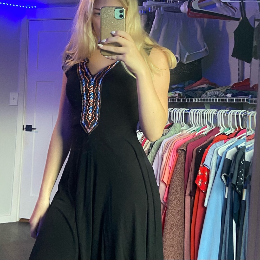 dress.